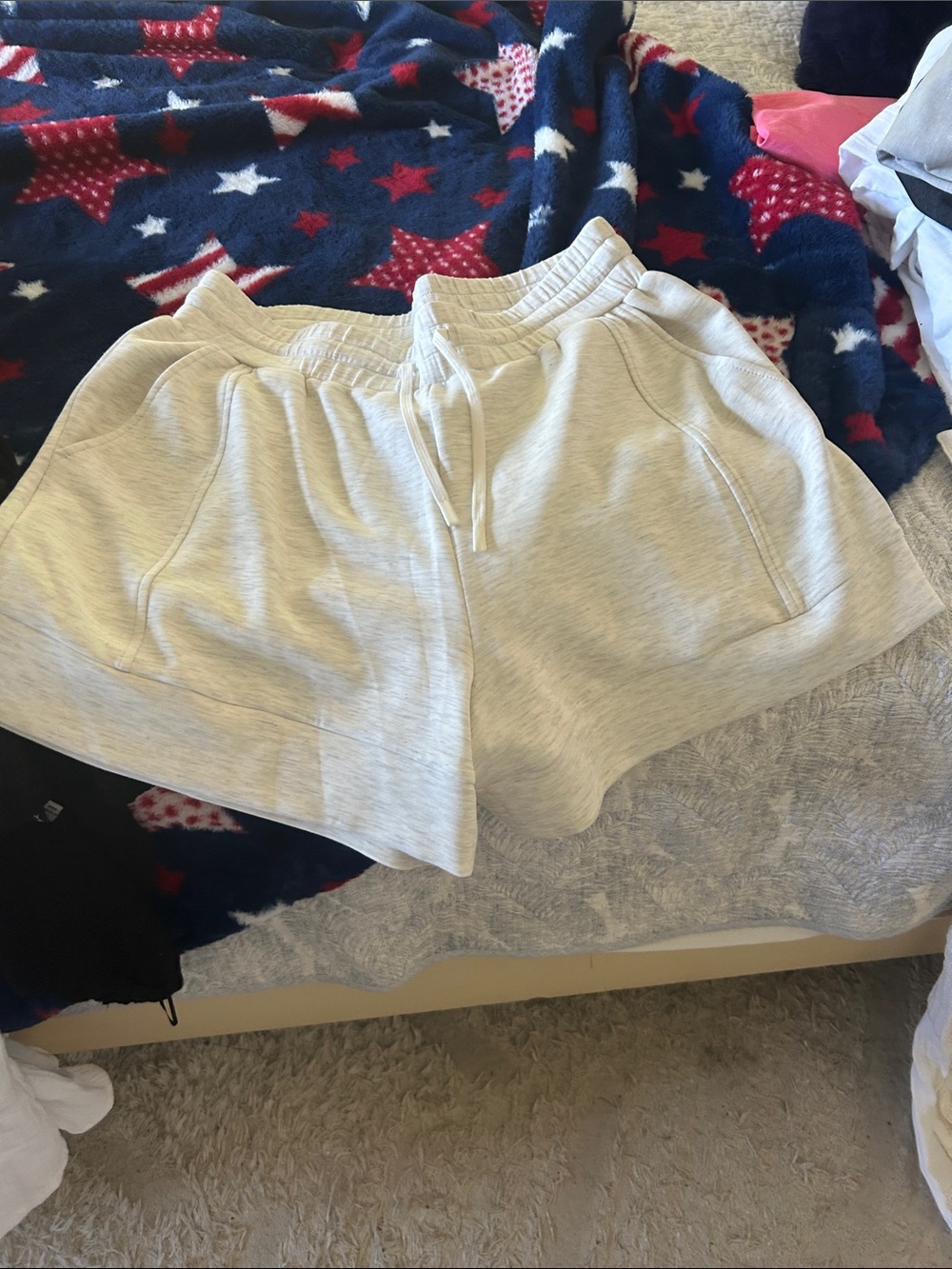 Varley High-Waist Lounge Shorts in Light Gray
